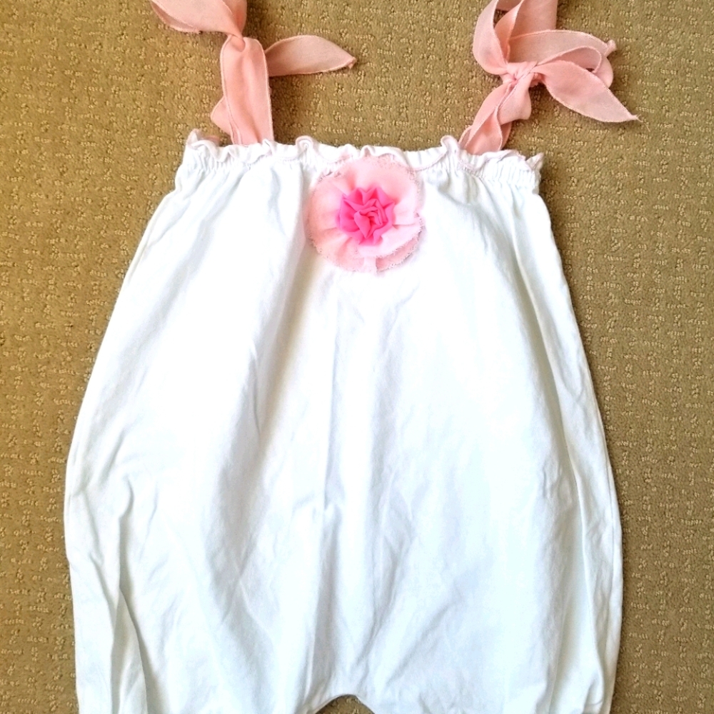 Nwt Victoria Kids Pima Layette Sunsuit 18-24 m